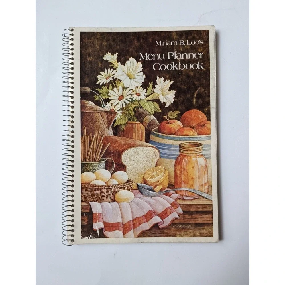 Miriam B. Loo's Menu Planner Cookbook (1978) Vintage Spiralbound‎